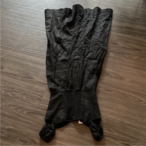 NWT Reformation BLACK BRIDGERTON LINEN MIDI DRESS Size 2 - Picture 6 of 10